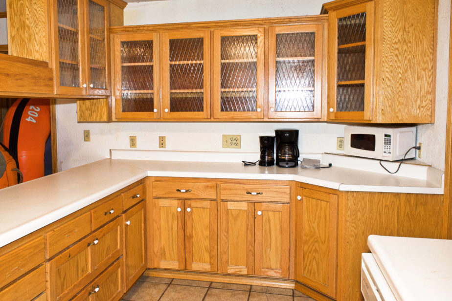 15 Bedroom Cabin Kitchen