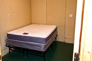 15 Bedroom Cabin Bedroom