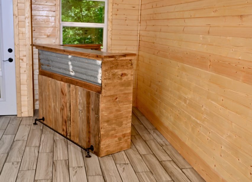 9 Bedroom Cabin